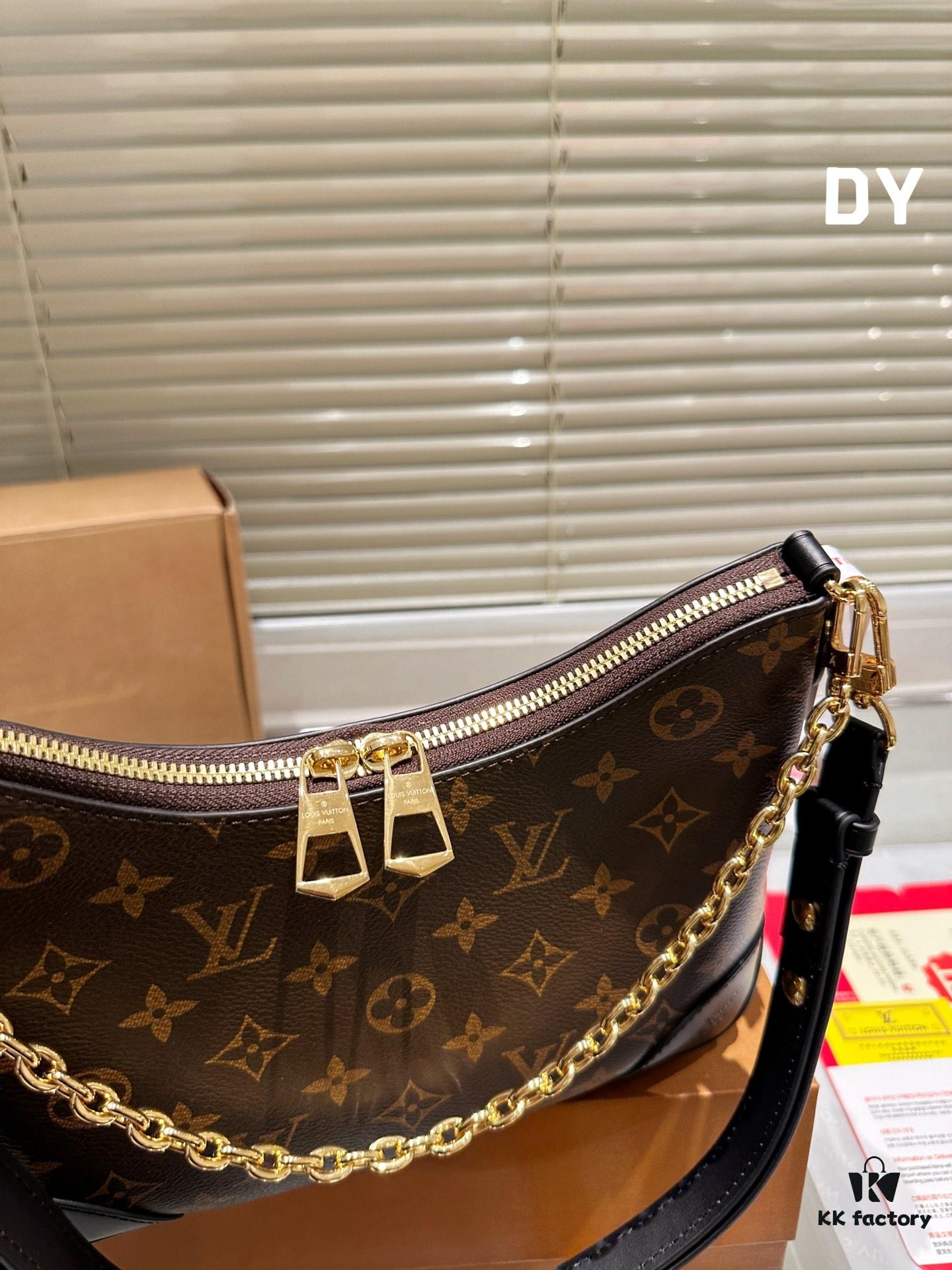 692f14574ecd253cf1079295 Top Quality Original Order Pure Cowhide Full Steel Hardware LV Boulogne Messenger Bag Horn Bag
