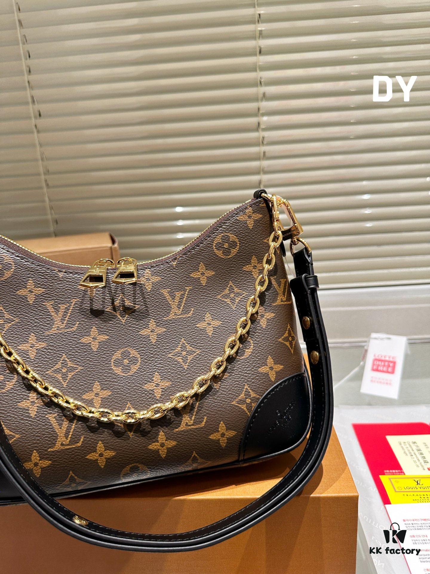 692f14594ecd253cf1079299 Top Quality Original Order Pure Cowhide Full Steel Hardware LV Boulogne Messenger Bag Horn Bag