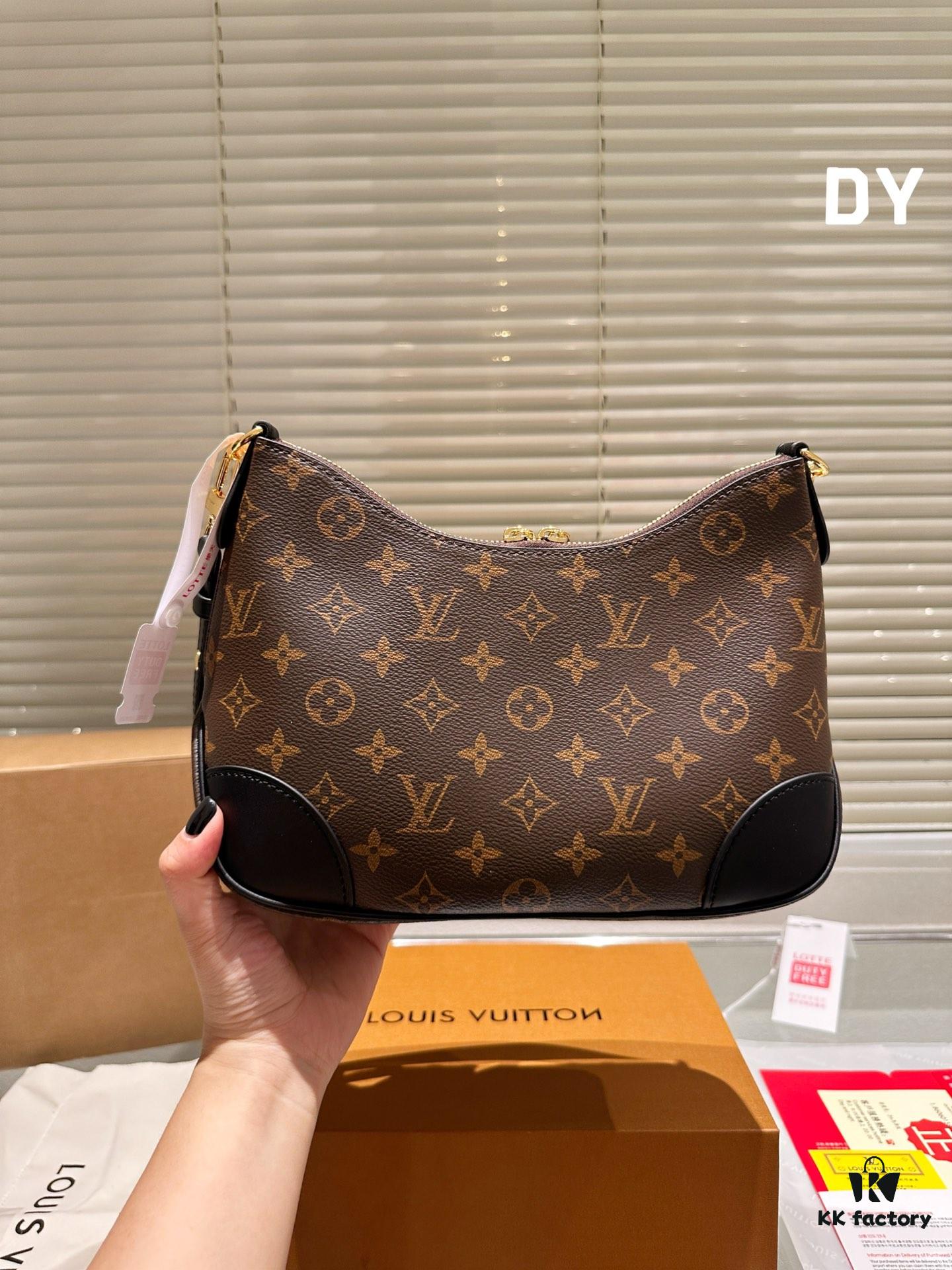 692f145b4ecd253cf107929c Top Quality Original Order Pure Cowhide Full Steel Hardware LV Boulogne Messenger Bag Horn Bag