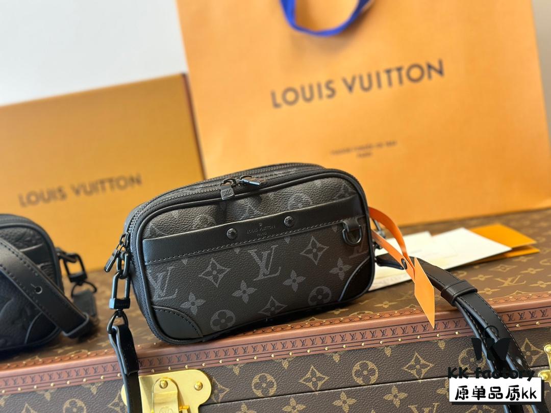692f147f4ecd253cf10792e1 LV Latest Men's Camera Bag Nano Alpha Black Floral Embossing Full Set Packaging