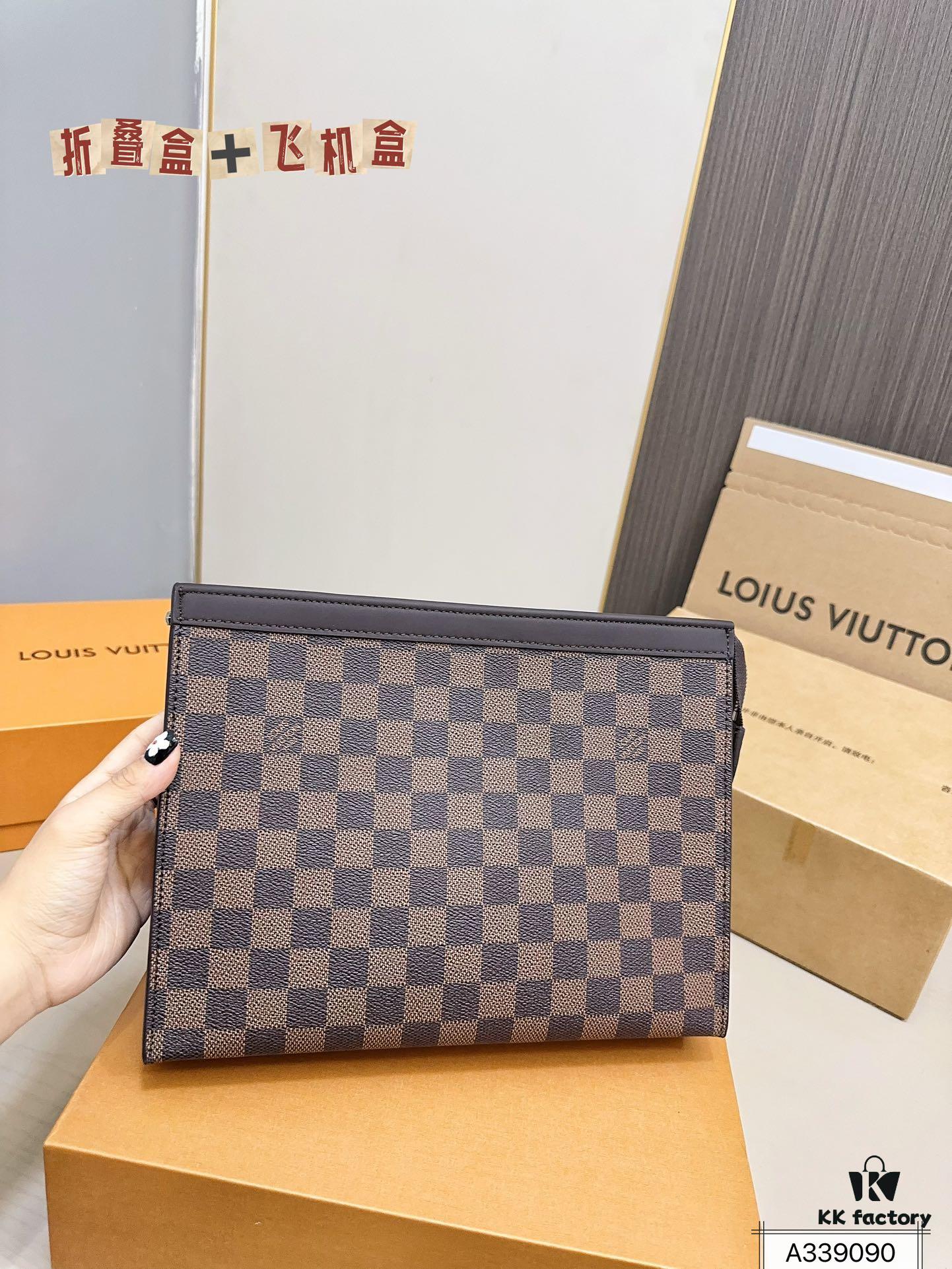 692f14894ecd253cf10792ee LV Men's Clutch Bag, Full Packaging, Dimensions 28 x 22