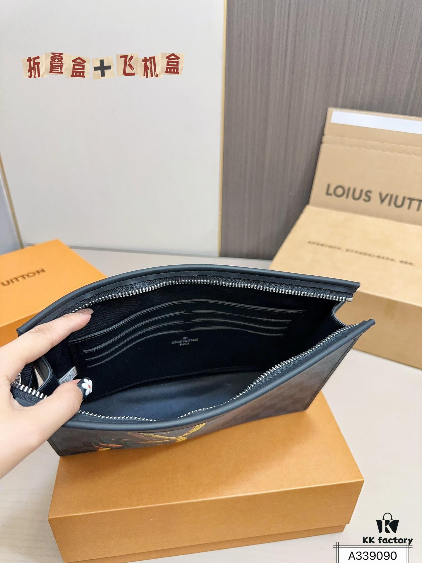 692f14974ecd253cf1079306 LV Men's Clutch Bag, Full Set Packaging, Dimensions 28 x 22
