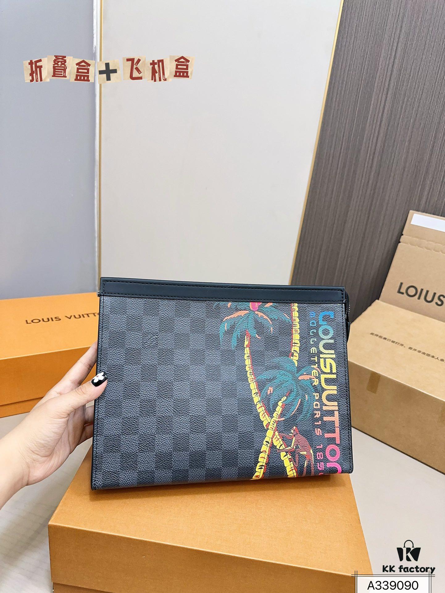 692f149b4ecd253cf107930d LV Men's Clutch Bag, Full Packaging, Dimensions 28 x 22