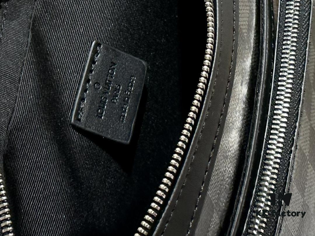 692f149d4ecd253cf1079310 LV Louis Vuitton Men's Crossbody Bag, Tri-fold Design, Premium Imported Fabric, Official Website Aircraft Case Included
