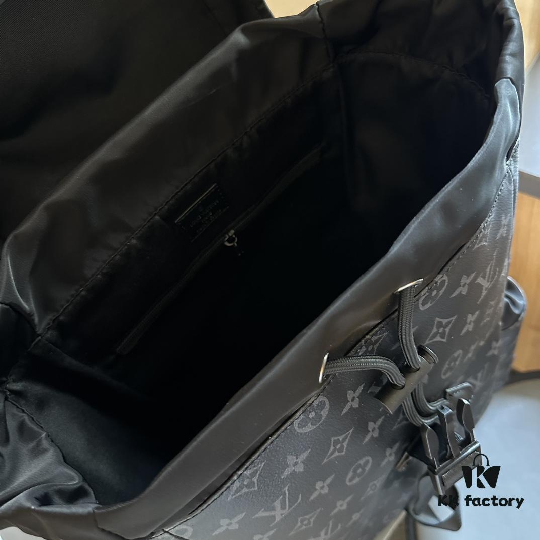 692f14a74ecd253cf107931f LV Men's Backpack
