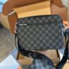 692f14ac4ecd253cf1079327 LV Louis Vuitton Men's Crossbody Bag Three-in-One Foldable Gift Box + Official Airplane Box
