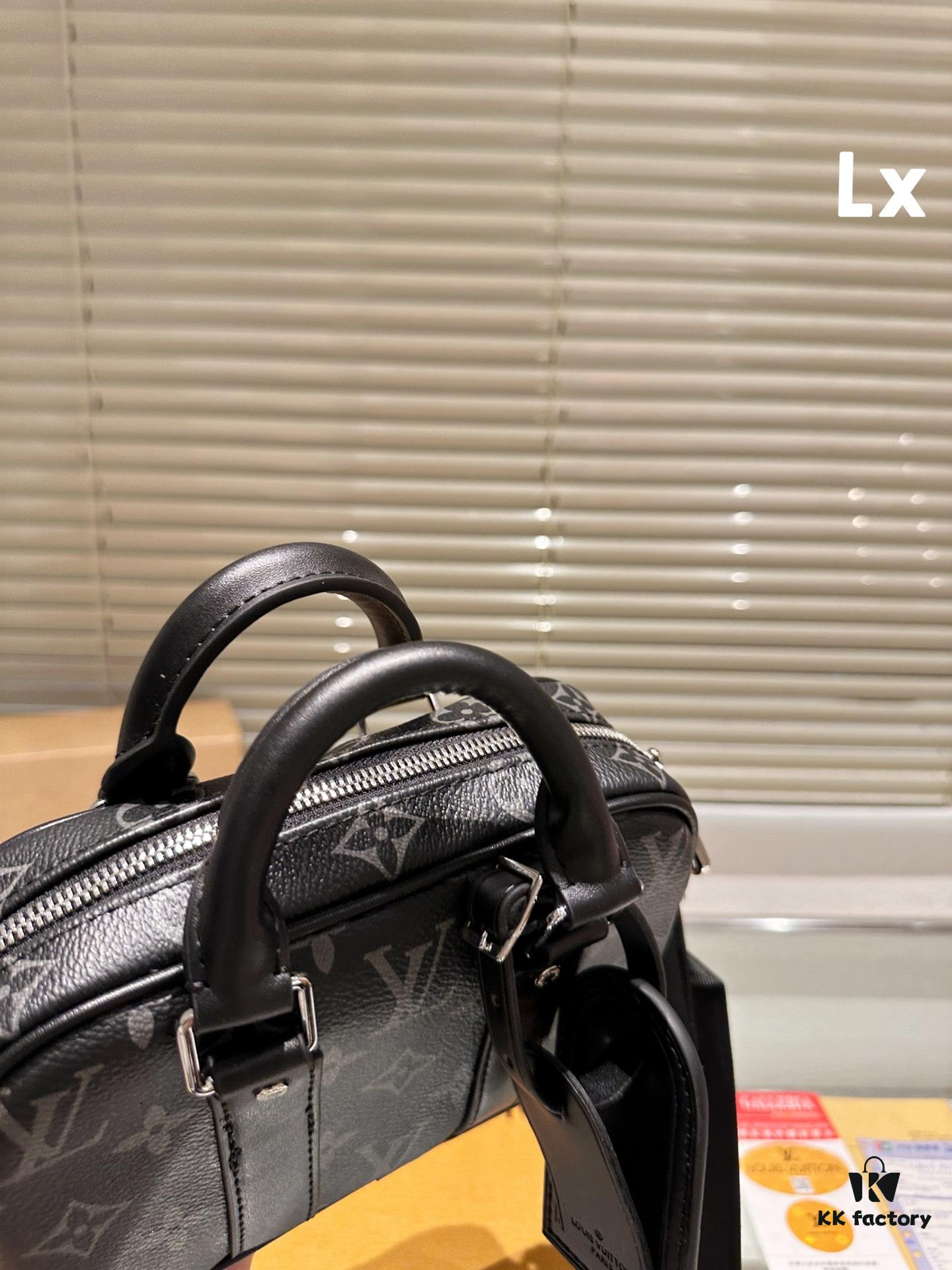 692f14c34ecd253cf1079349 Louis Vuitton Men's Shoulder Bag with Gift Box 🎁
