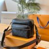 692f14d44ecd253cf107936b Louis Vuitton Outdoor Messenger Bag