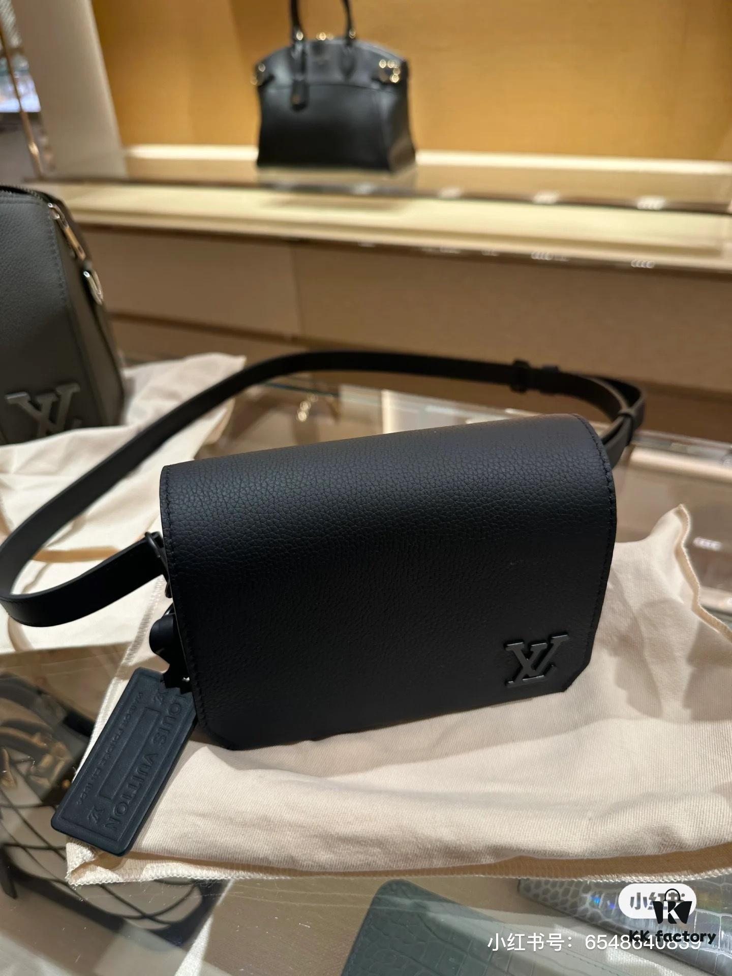 LV Men's Small Bag