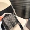 692f15214ecd253cf10793f4 Louis Vuitton Men's Messenger Bag, Shoulder Bag, Model 46973, Size 19x17