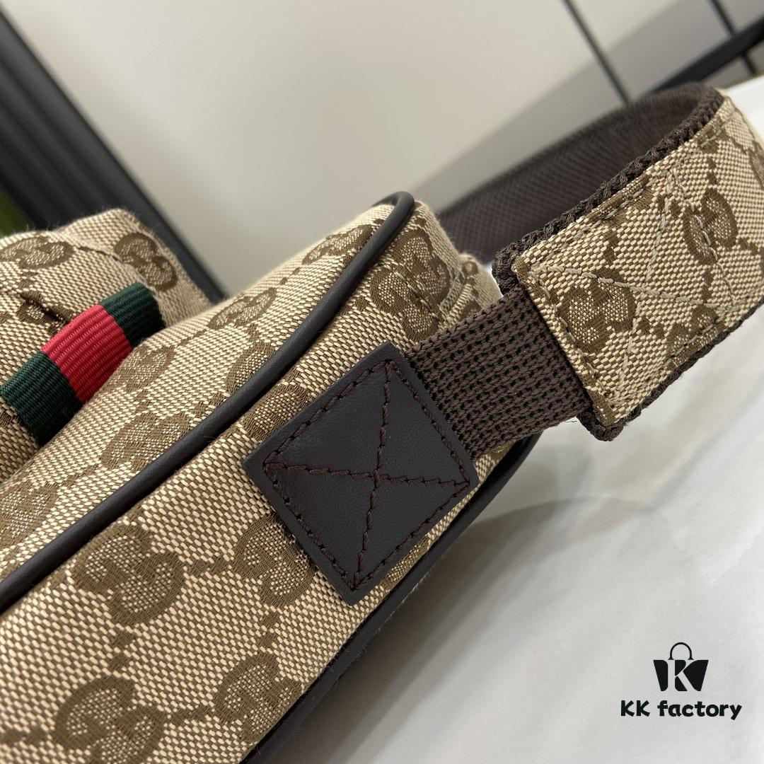 692f155b4ecd253cf107946a Small GG Crossbody Bag in Beige and Ebony GG Canvas with Brown Trims
