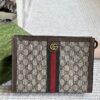 692f15794ecd253cf10794ae Gucci Men's Classic Clutch