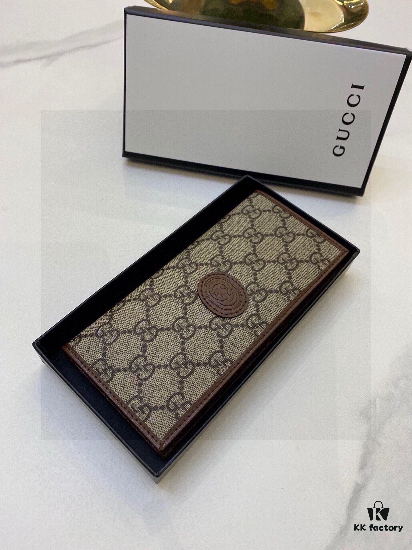 692f15e94ecd253cf10795a5 8888G Men's Wallet and Suit Clip - Premium PVC with Cowhide, Original Quality