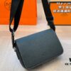 692f16615464a31cf521a577 Hermès Men's Shoulder Bag