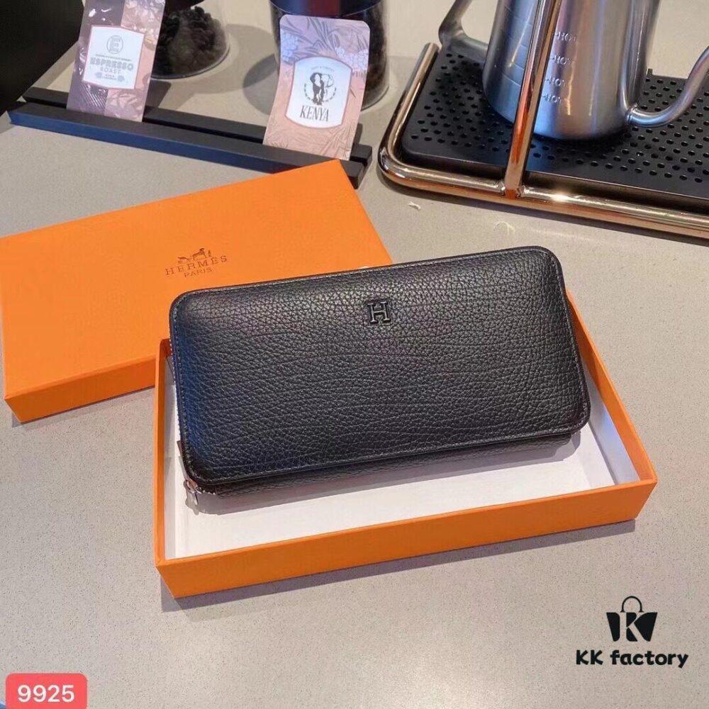 692f16915464a31cf521a5ca Hermès-inspired Black Leather Clutch - Model 9925, Size 21x10