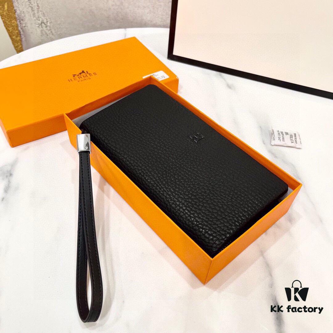 Hermès New Men's Small Leather Clutch Wallet - Black, 20x10