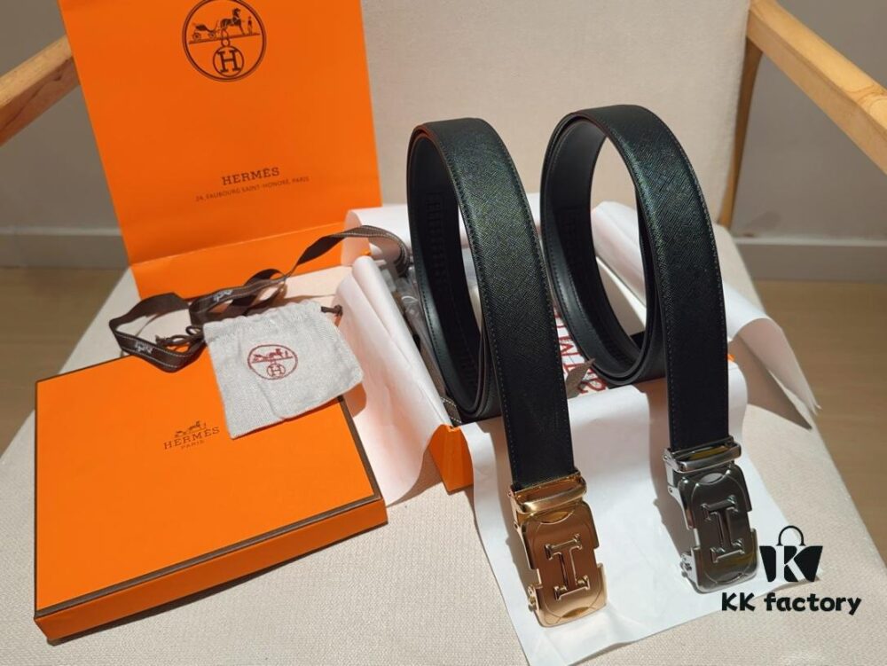 692f16d45464a31cf521a64f Hermès Men's Leather Belt in Cowhide, 3.5 cm Width