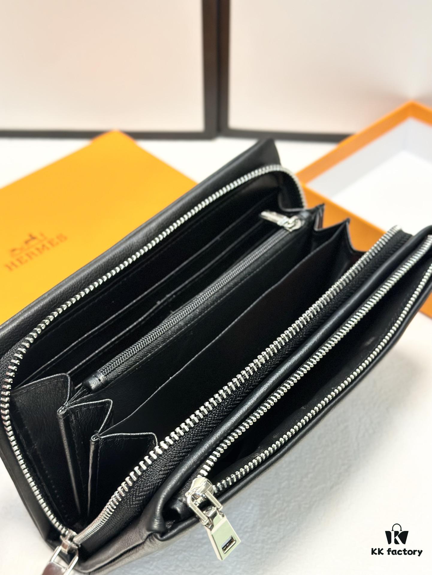 692f16e75464a31cf521a669 Hermès Black Leather Clutch - 21x10, Model 90095