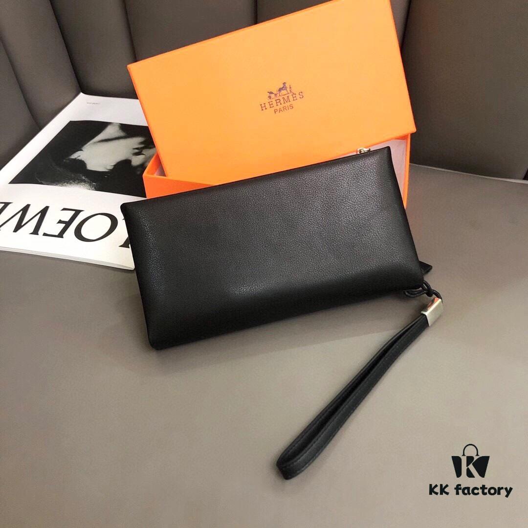 692f170e5464a31cf521a6a9 Hermès Black Leather Handheld Clutch Bag 21x10 Model 90095
