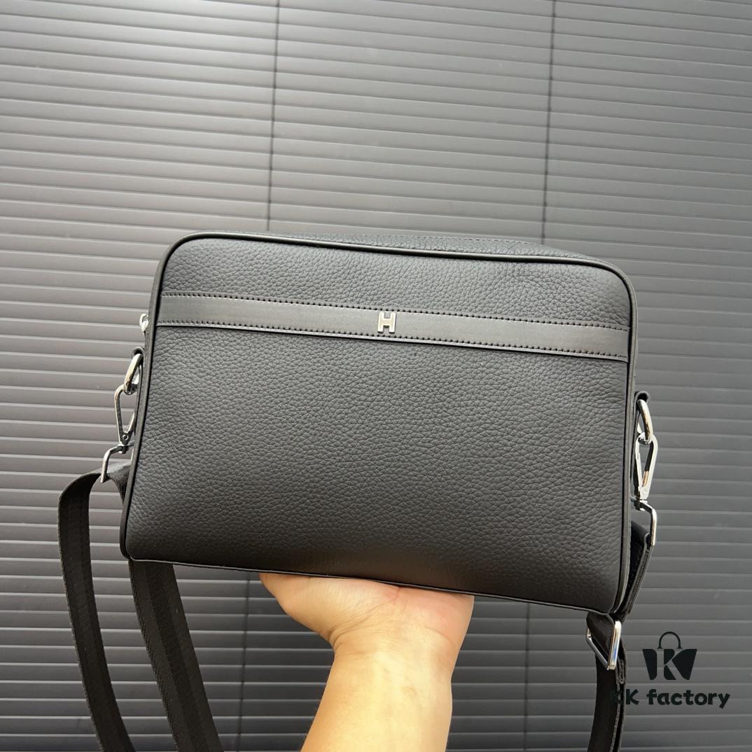 692f172e5464a31cf521a6ec Hermès Men's Calfskin Shoulder Crossbody Bag, 27 x 18 cm