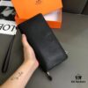 692faa8099f2d84055c862b9 Hermès Black Leather Handheld Clutch Bag 21x10 Model 90095