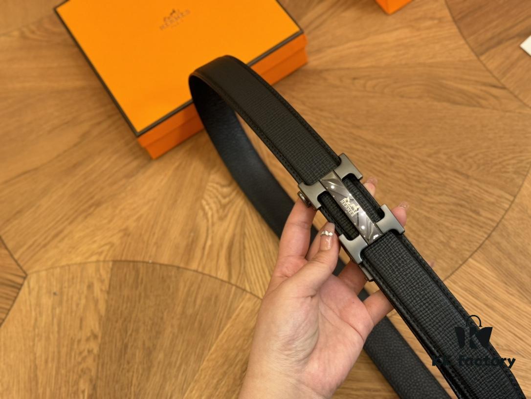 692faaca99f2d84055c86345 Hermes Belt Men's Leather Belt Genuine Cowhide Fashionable and Elegant Complete Packaging