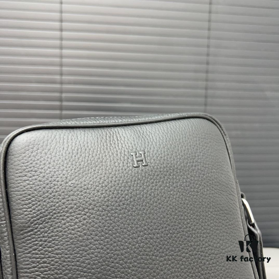 692faaeb99f2d84055c86393 Hermès Embossed Shoulder Bag for Men, Genuine Leather Crossbody Bag, Casual and Business Style, Crafted with Precision Inlay Workmanship, Classic and Versatile Design, Premium Quality, Comes with Dust Bag, 22 x 20 cm