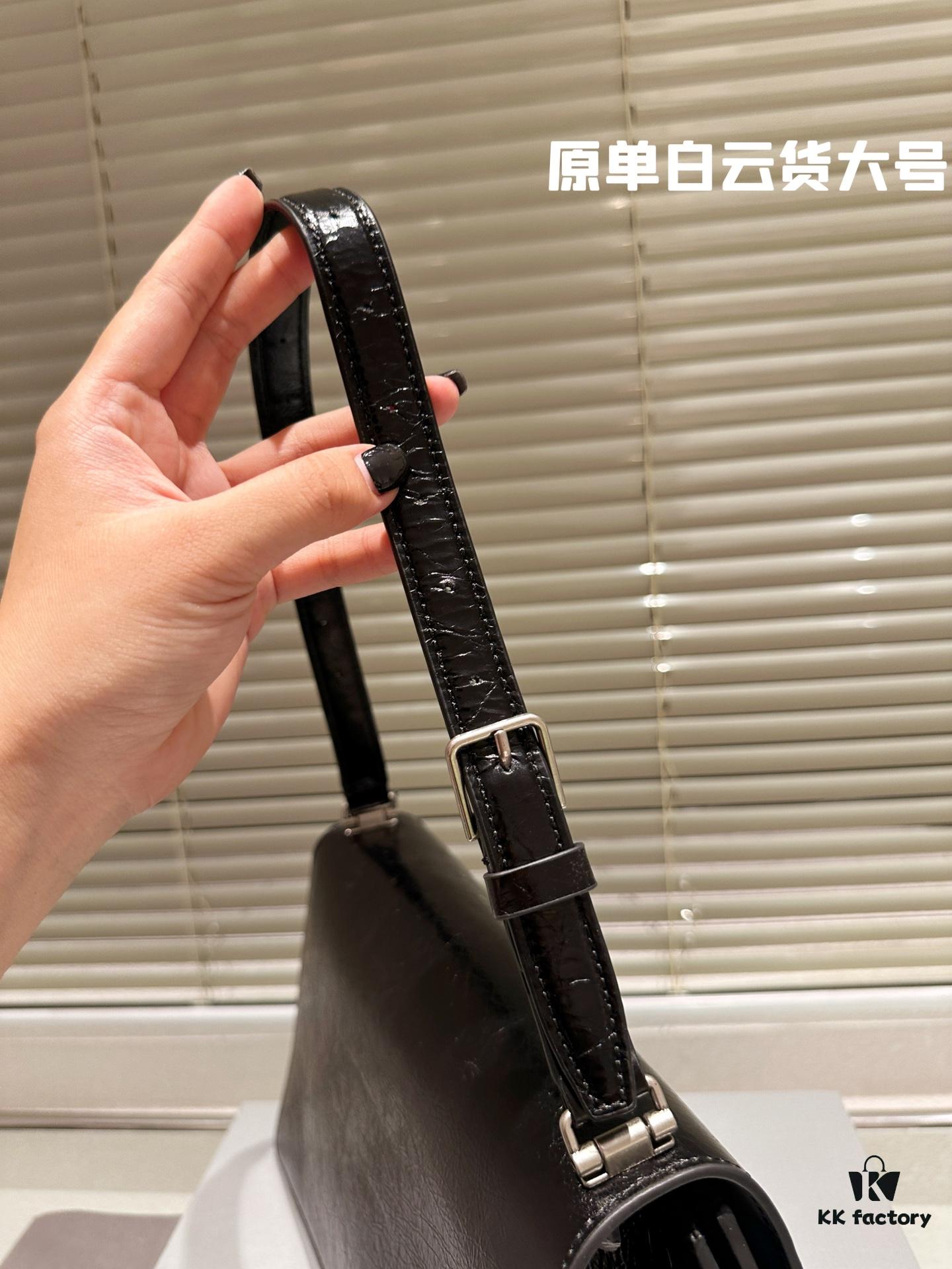 692fab3c99f2d84055c86420 Original Quality White Cloud Goods, Full-Grain Leather Balenciaga Autumn New Arrival Crush Bag