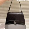 692fab3e99f2d84055c86423 Original Quality White Cloud Goods, Full-Grain Leather Balenciaga Autumn New Arrival Crush Bag