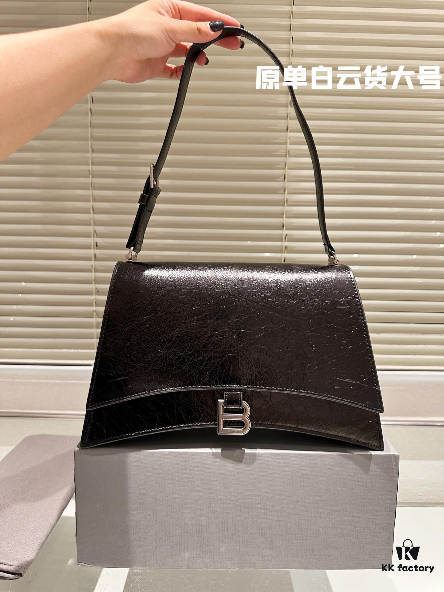 692fab3e99f2d84055c86423 Original Quality White Cloud Goods, Full-Grain Leather Balenciaga Autumn New Arrival Crush Bag