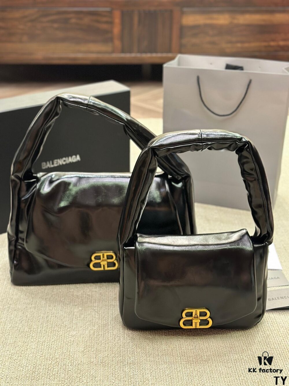 BALENCIAGA BB SOFT Flap Bag – Stunning Look, Unisex Style