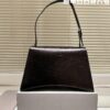 692fab6e99f2d84055c8647a Original Quality White Cloud Goods, Full-Grain Leather Balenciaga Autumn New Arrival Crush Bag