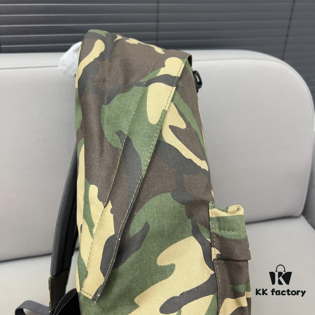692fab7199f2d84055c86483 Balecntaga Balenciaga Camouflage Backpack Unisex Design Classic Replica with Precision Inlay Work Original Fabric 42 x 33 cm