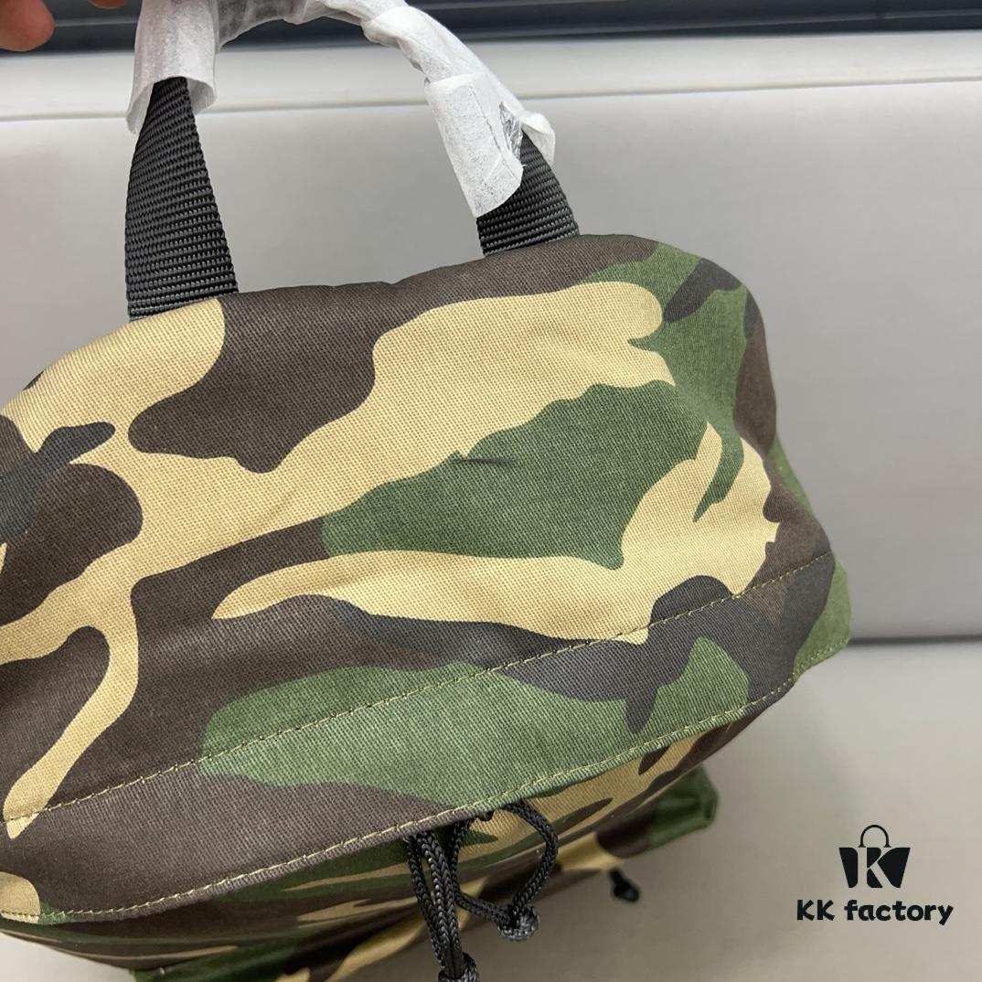 692fab7399f2d84055c86489 Balecntaga Balenciaga Camouflage Backpack Unisex Design Classic Replica with Precision Inlay Work Original Fabric 42 x 33 cm