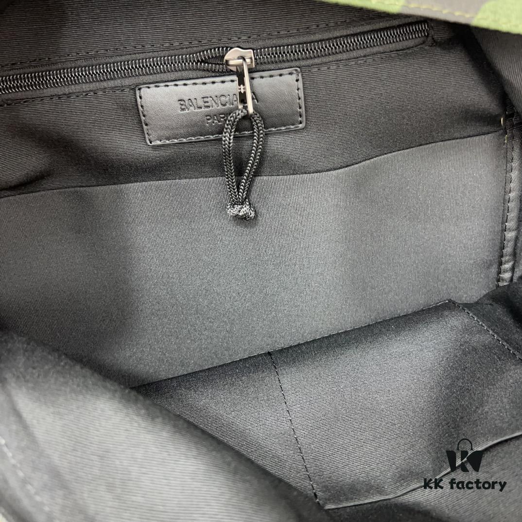 692fab7f99f2d84055c86499 Balecntaga Balenciaga Camouflage Backpack Unisex Design Classic Replica with Precision Inlay Work Original Fabric 42 x 33 cm