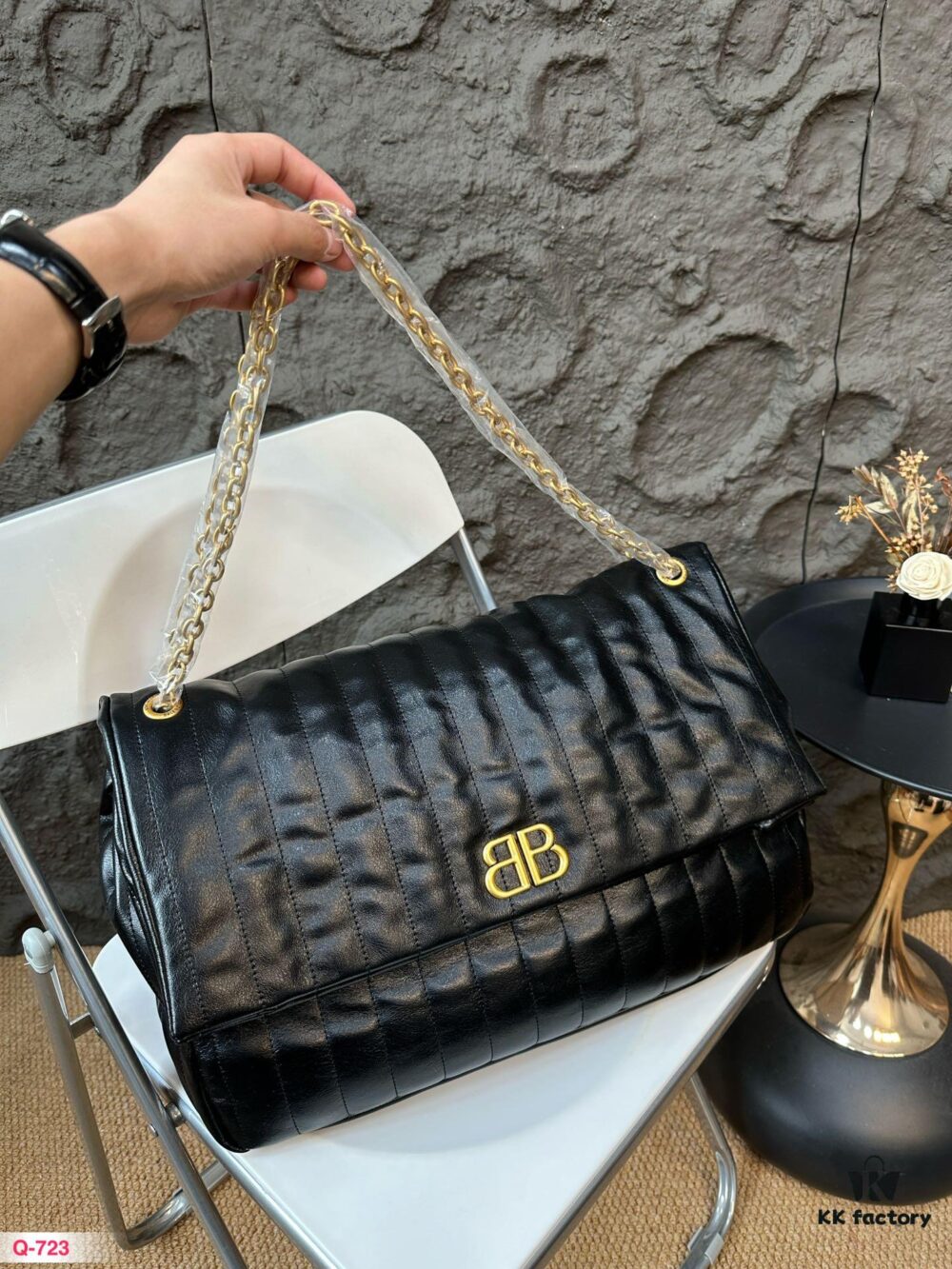 692fab8a99f2d84055c864ab Balenciaga New Arrival Unisex Oto Bag