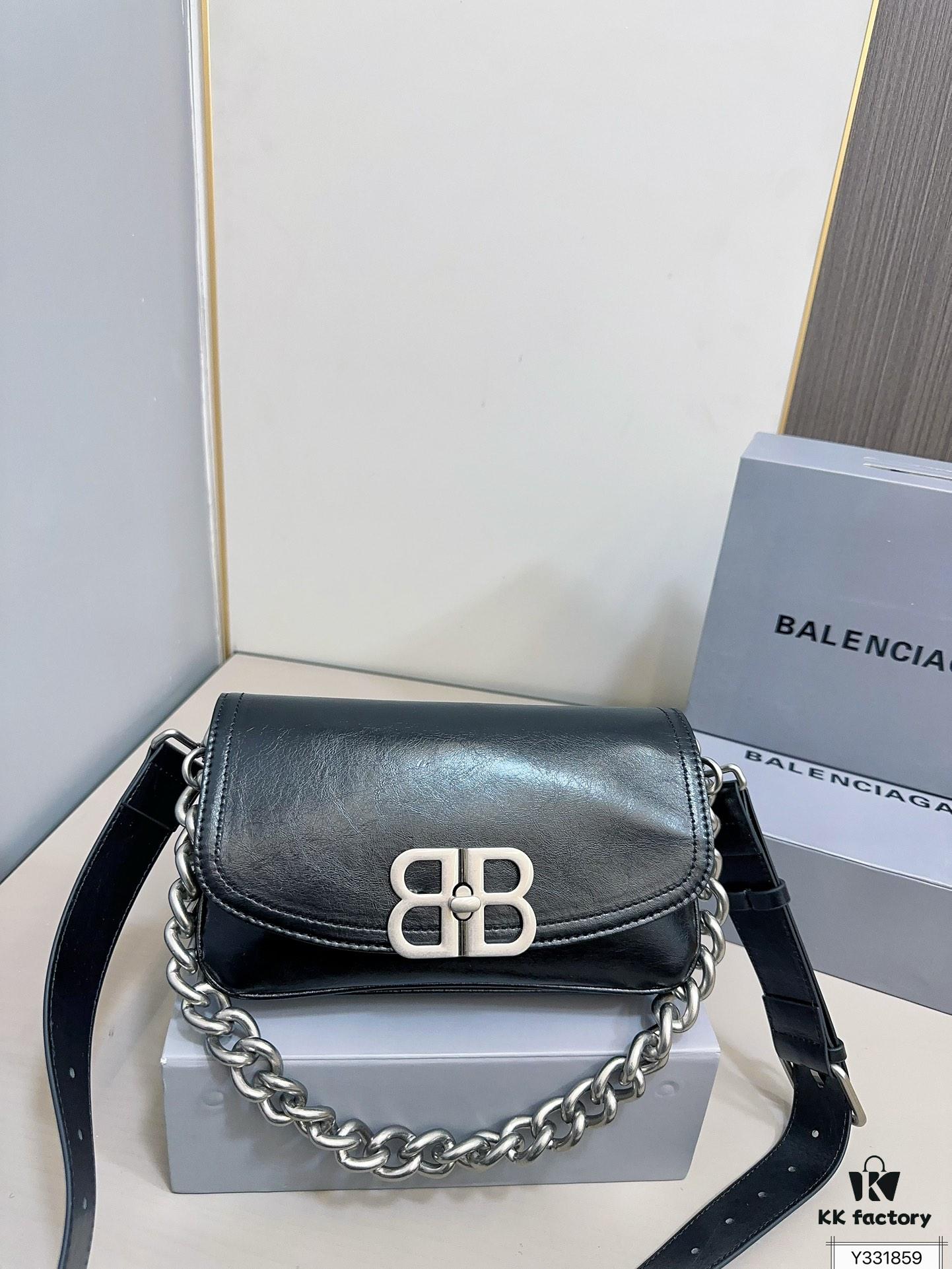 692fab9099f2d84055c864b4 Balenciaga BB Soft Flap Bag with Foldable Box