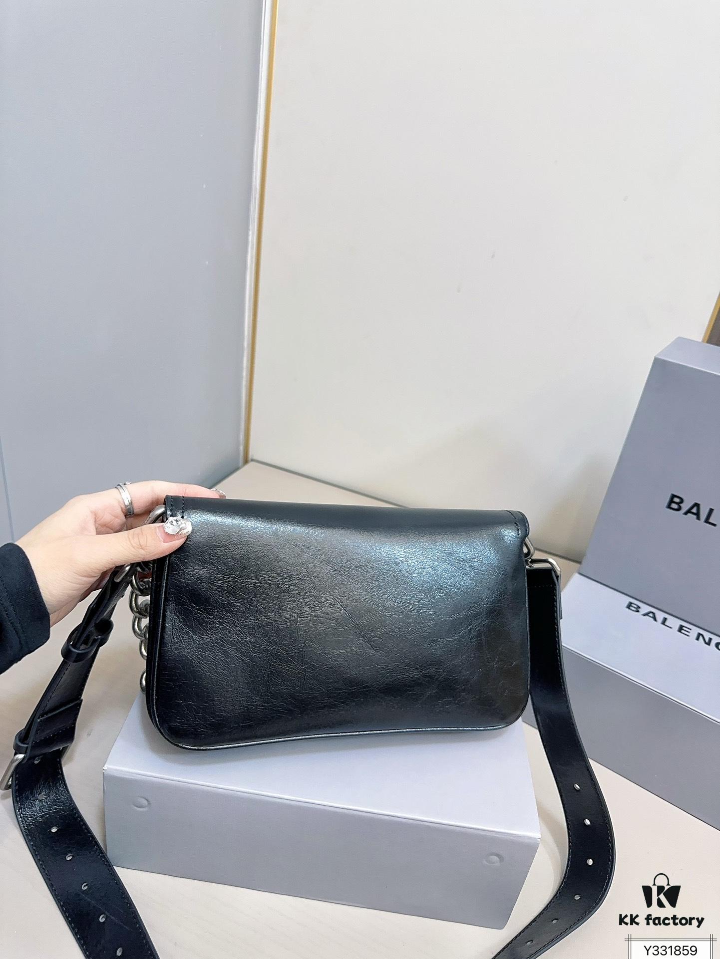 692fab9599f2d84055c864bd Balenciaga BB Soft Flap Bag with Foldable Box