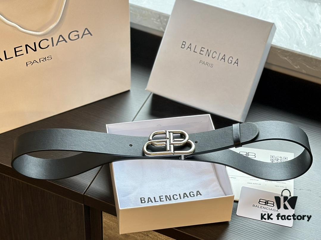 High-End Gift Box 🐆 Premium Foldable Luxury Packaging with Handle Bag