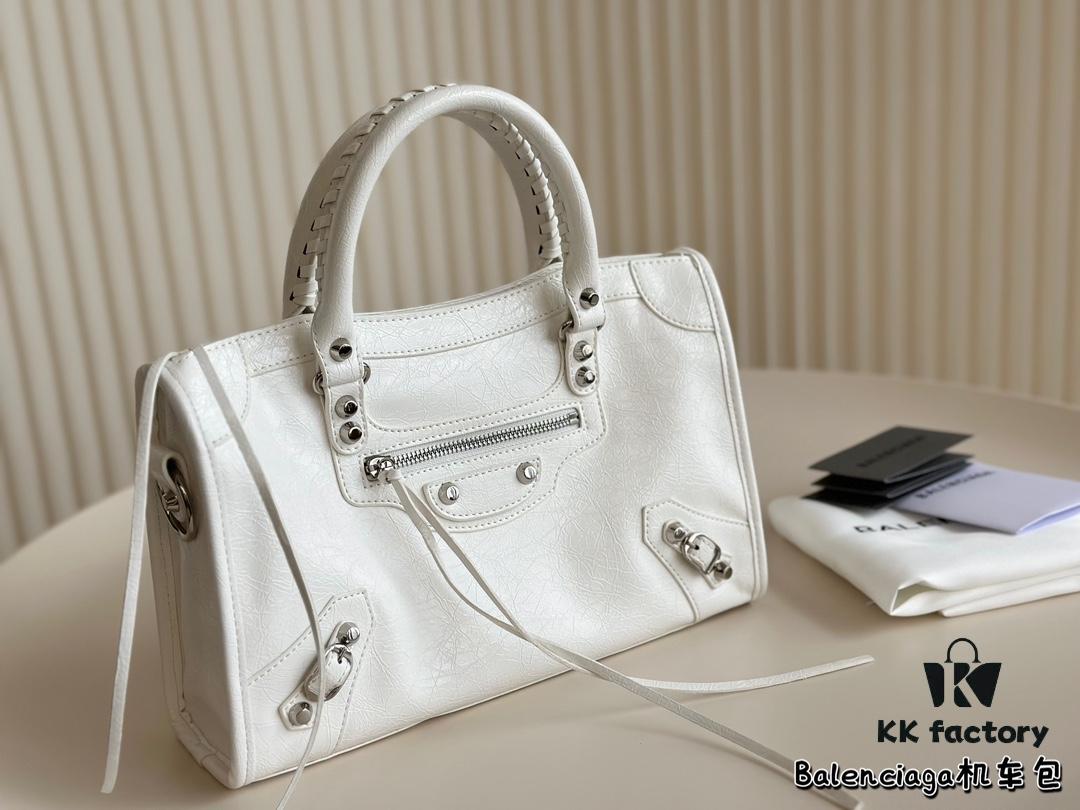 692fabc099f2d84055c86501 Foldable Bag