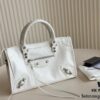 692fabc199f2d84055c86502 Foldable Bag