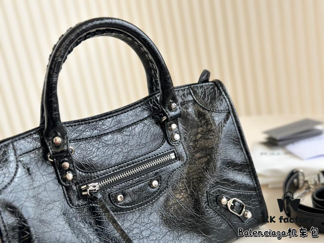 692fabc399f2d84055c86504 Foldable Bag