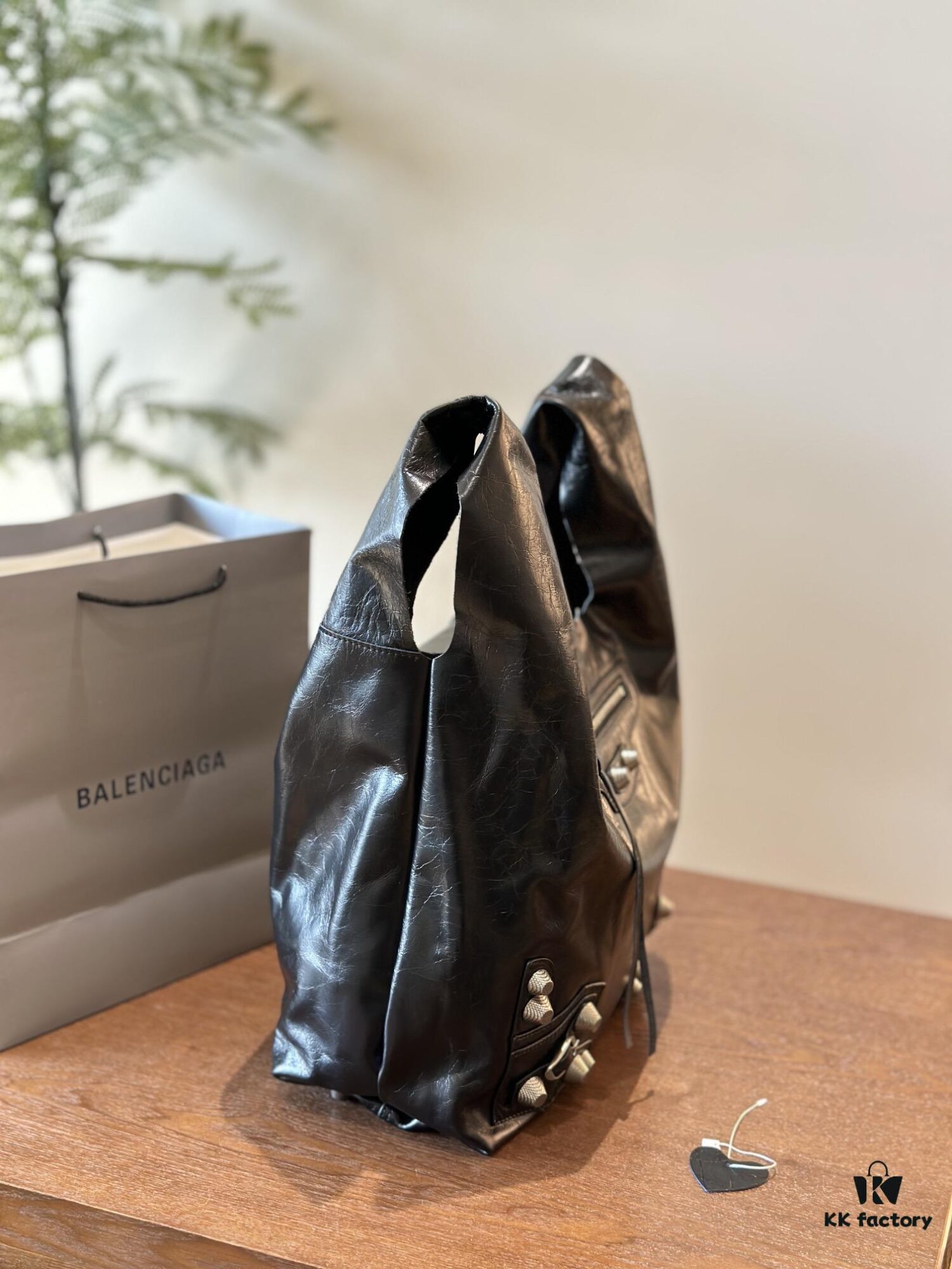 692fabdf99f2d84055c86526 Balenciaga Spring 2024 Le Cagole Biker Vest 'Trash Bag' Shopping Tote