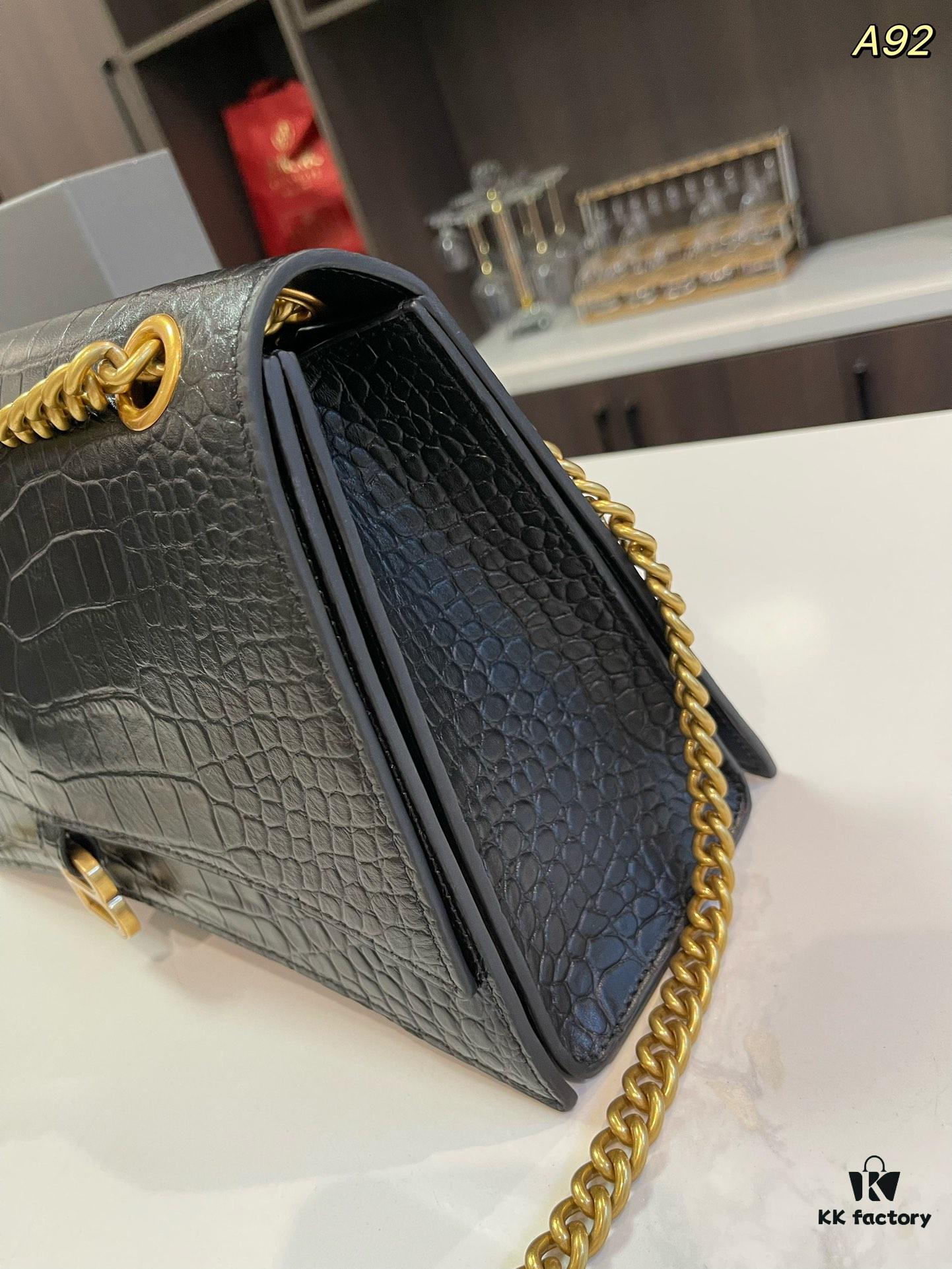692fabed99f2d84055c86533 Genuine Leather Foldable Gift Box 🎁 Balenciaga Downtown Style New Hourglass Crocodile Pattern