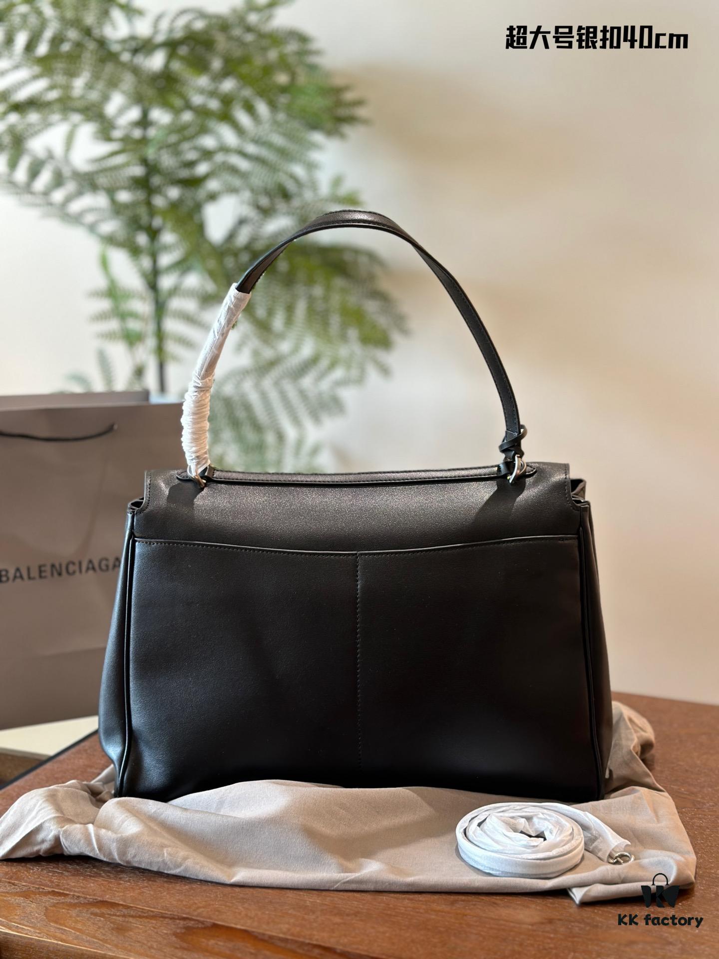 692fac0e99f2d84055c8655c Oversized Balenciaga Rodeo – New Arrival