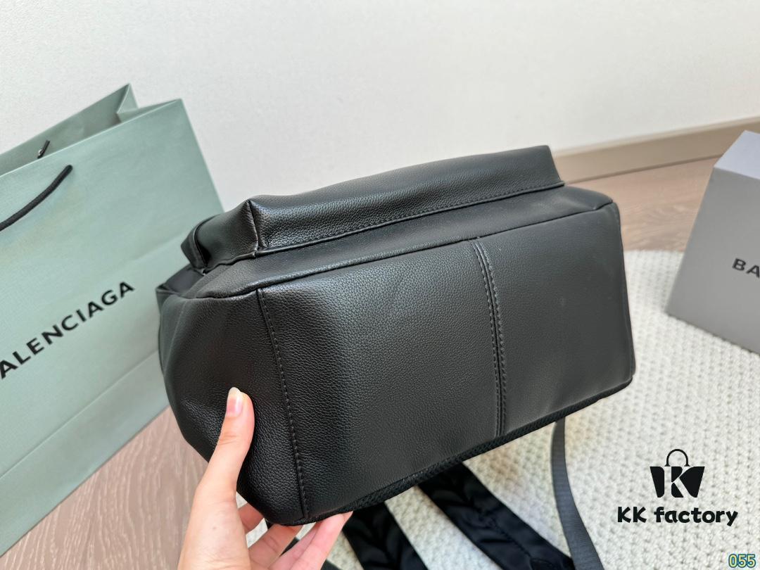 692fac3099f2d84055c86595 Balenciaga Backpack Unisex Casual Stylish Lightweight Spacious 30x39