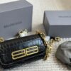 692fac3699f2d84055c865a2 Why the Balenciaga Gossip Bag is So Amazing