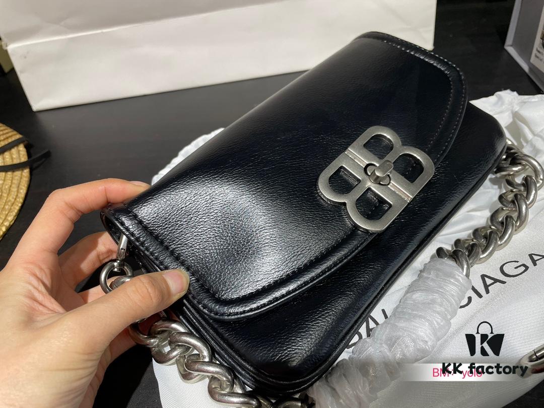692fac4899f2d84055c865c4 Small and Large Sizes with Foldable Gift Box Balenciaga BB Soft Flap Bag New Arrival