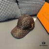 692fac7f99f2d84055c86607 LV (Louis Vuitton) New Arrival Original Order Baseball Cap, Monogram Embroidery, 1:1 Precision Mold Customization, Authentic Monogram Fabric, Heavy Embroidery, Exquisite Craftsmanship
