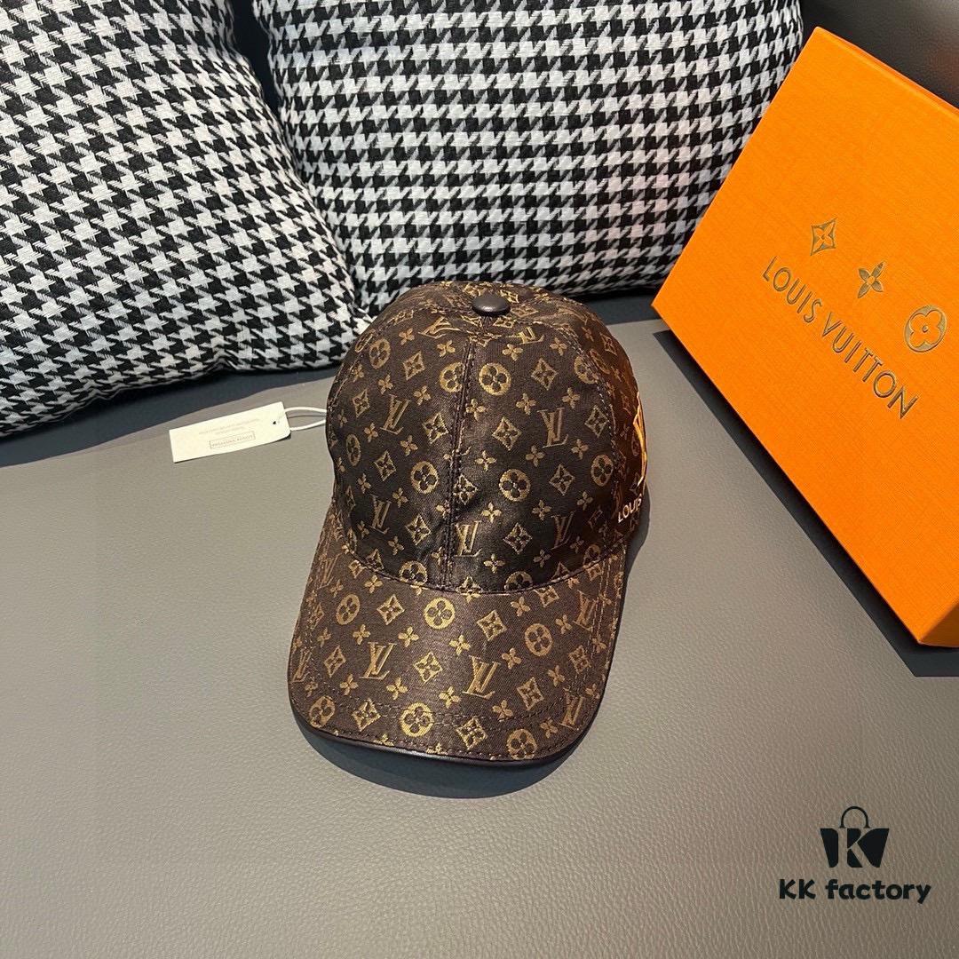 692fac7f99f2d84055c86608 LV (Louis Vuitton) New Arrival Original Order Baseball Cap, Monogram Embroidery, 1:1 Precision Mold Customization, Authentic Monogram Fabric, Heavy Embroidery, Exquisite Craftsmanship